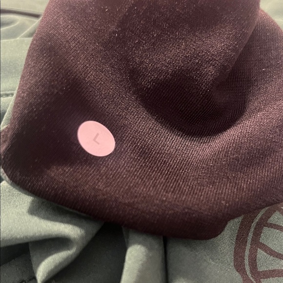 Lululemon Green Men's Athletic Shorts Size Large - Picture 6 of 11